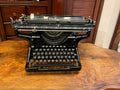 ANTIGUA MÁQUINA DE ESCRIBIR UNDERWOOD